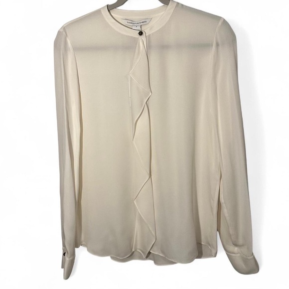Diane Von Furstenberg Size 8 Silk Ivory Blouse with Ruffle - Picture 3 of 8
